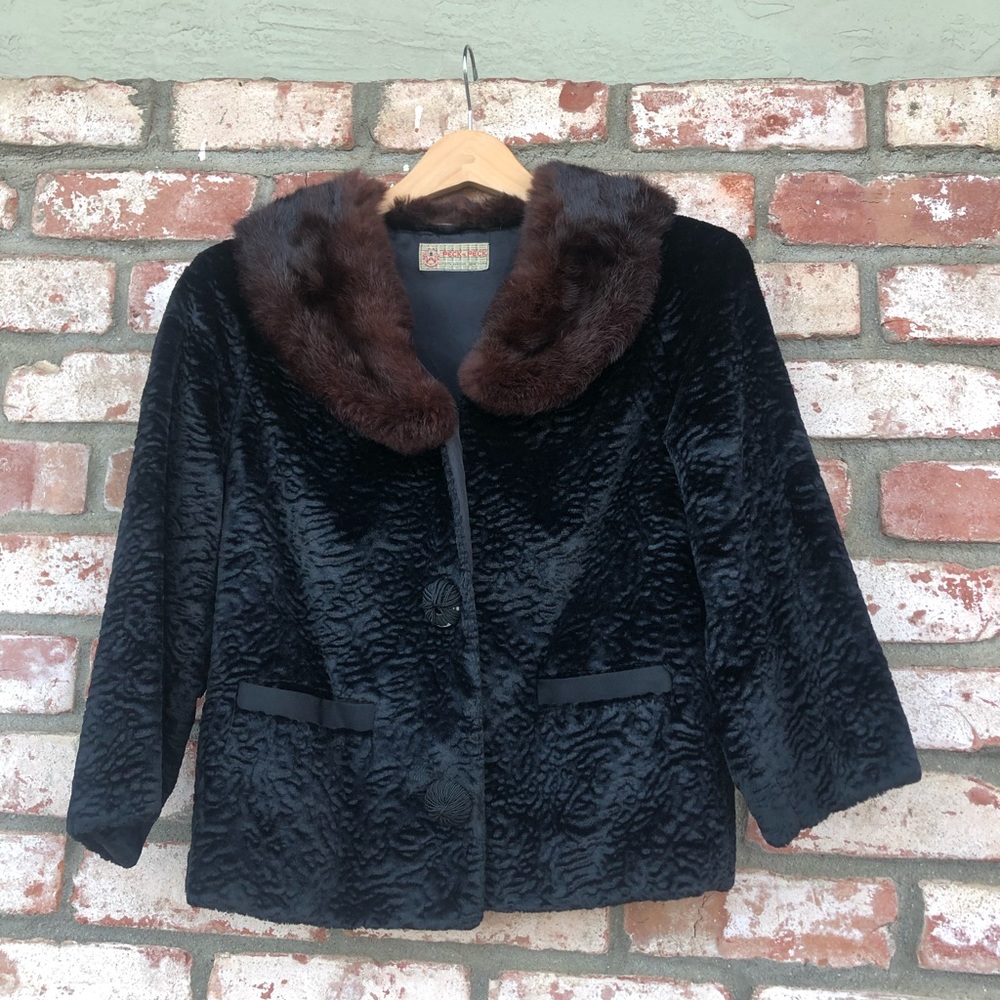 Peck & Peck Persian Lamb Vintage Coat! - Picture 6 of 15